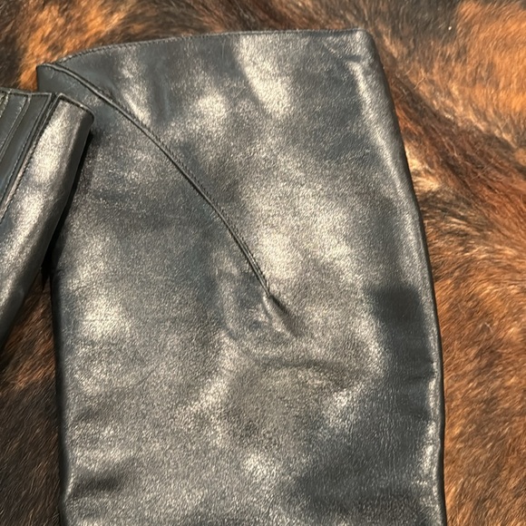 Vintage tall black leather heeled boots size 7.5 made in Italy 🇮🇹 - Picture 3 of 5